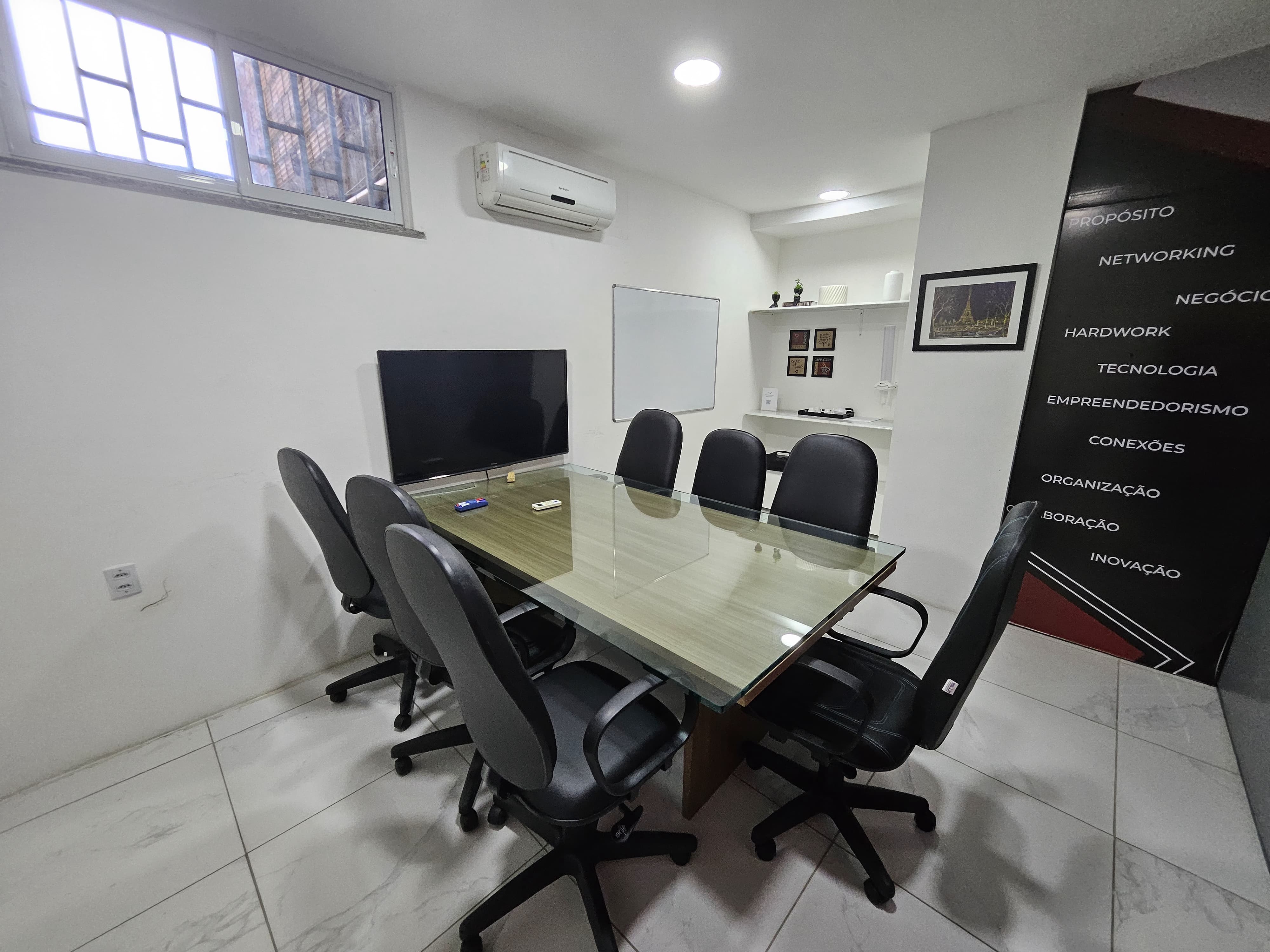 Sala de reunião3 20.06.2024.jpg